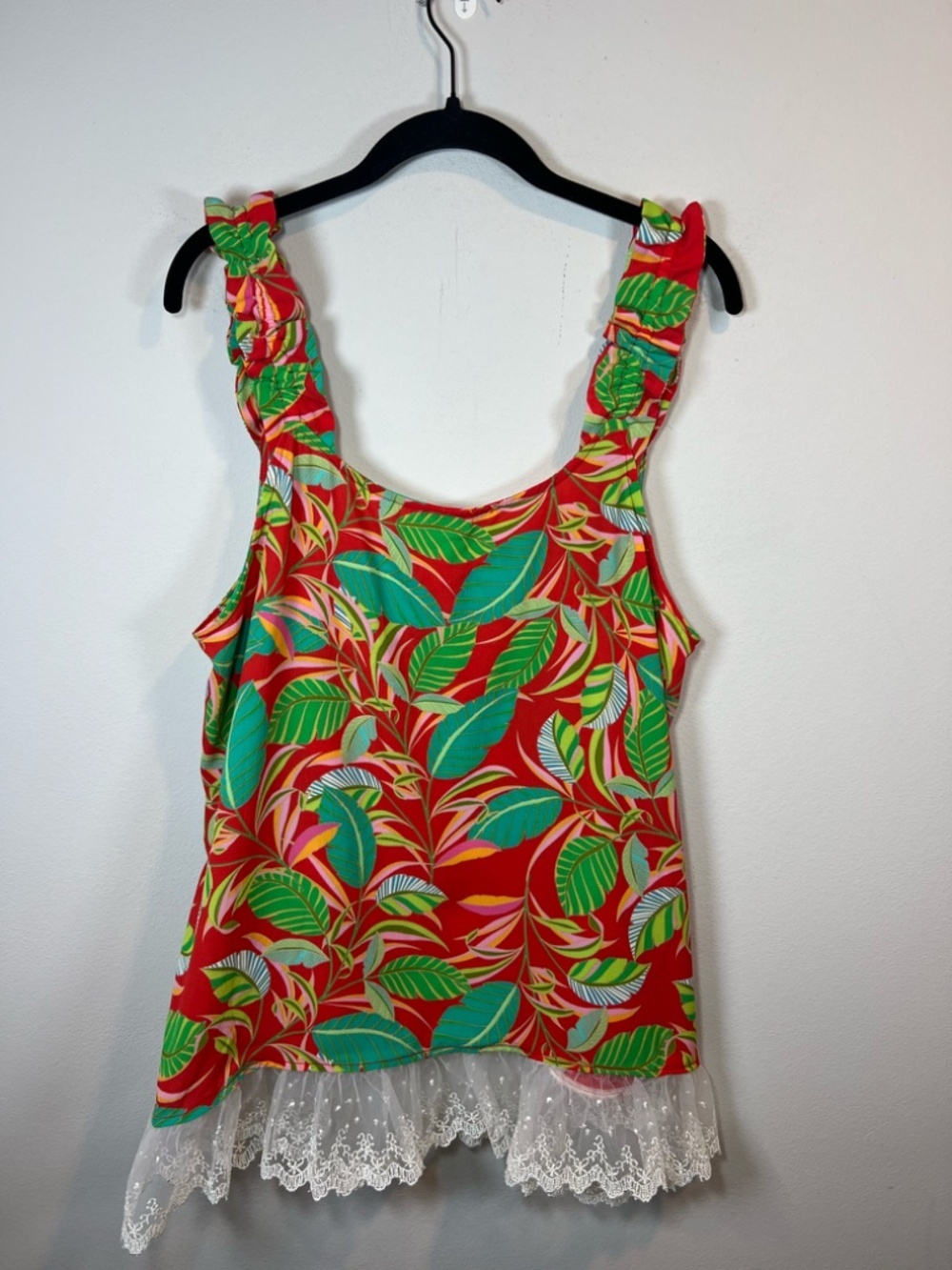 Rose+Olive Tropical Banana Print Lace Trim Sleeveless Blouse Top Flowy NEW Sz XL - Picture 8 of 10